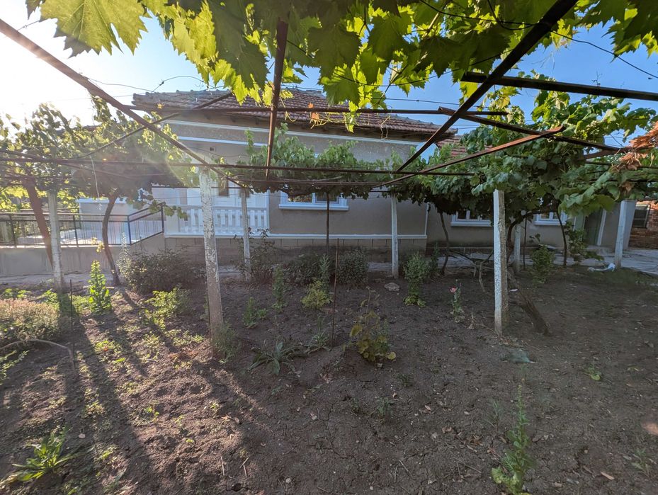 Продава се Къща в с. Горичане, Област Добрич - 107 кв.м за 550 €/кв.м - Снимка #3