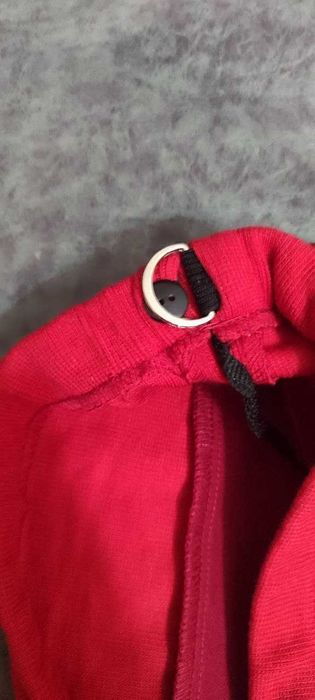 Продаются штаны для беременных.