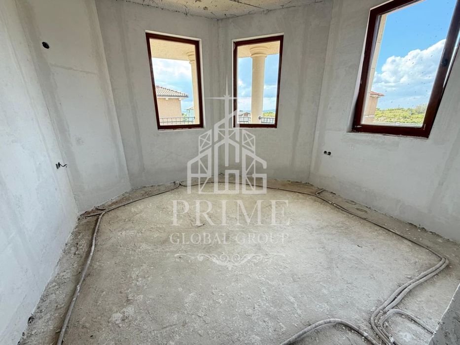 Продава се Къща в Поморие - 192 кв.м за 1209 €/кв.м - Снимка #9