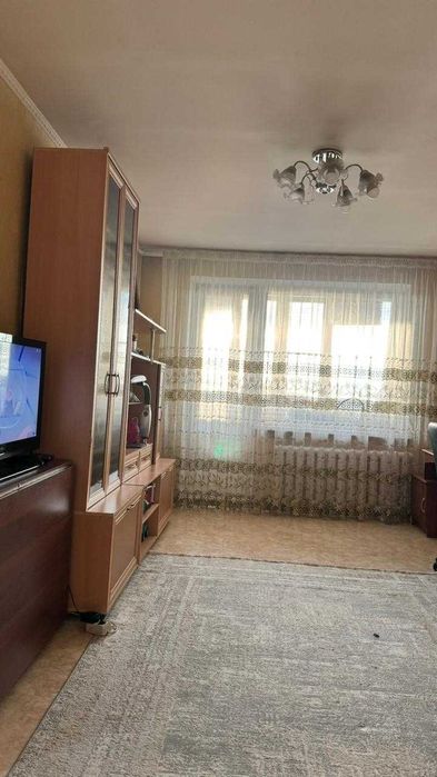Продам 2 комн. кв. район Достык Мола