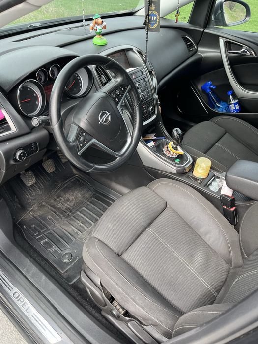 Opel Astra J, 2.0 CDTI
