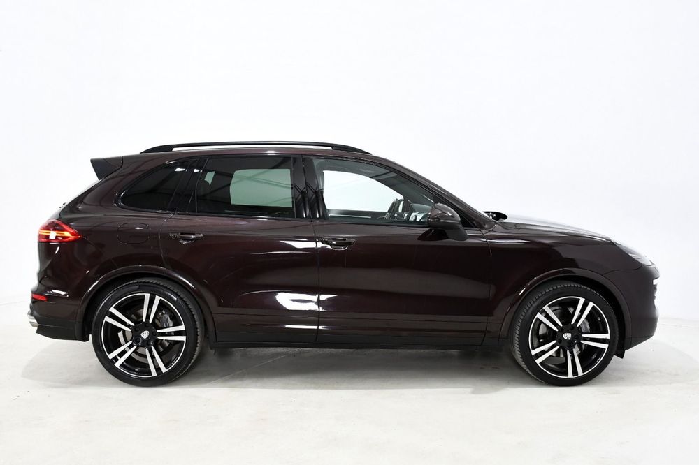 Porsche cayenne 3.0D 262cp fab 05/2017