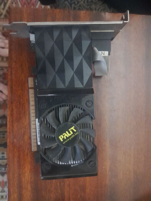 Продам видеокарту