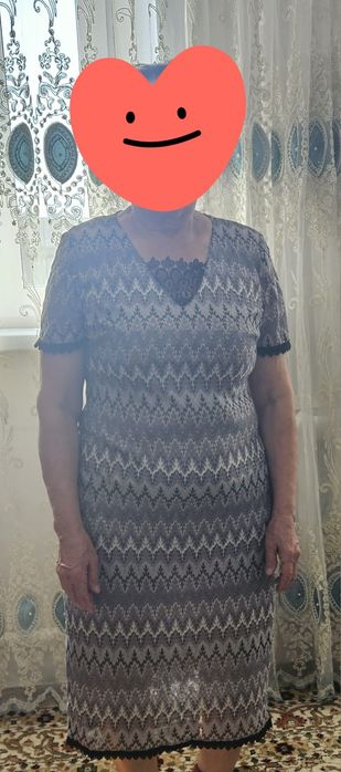 Продаю платье 50 размера