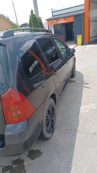 Vând Peugeot 307