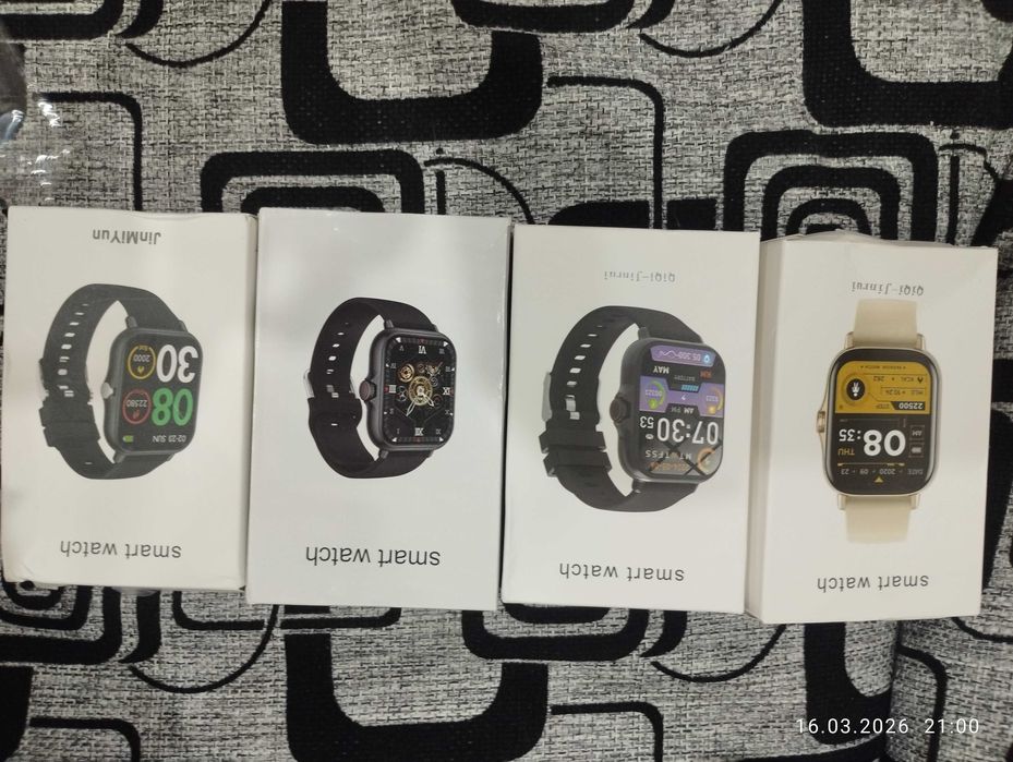 Смарт часы новые продам за 5500