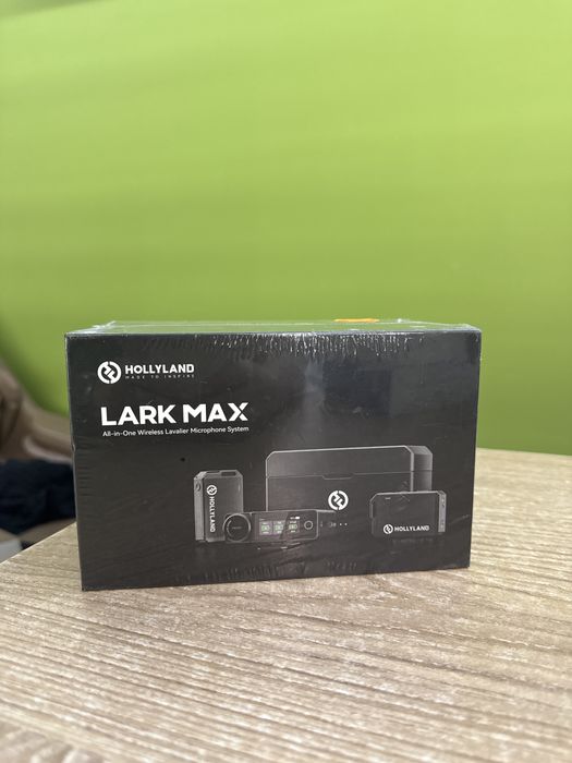Hollyland Lark Max wireless Lavalier Microphone System