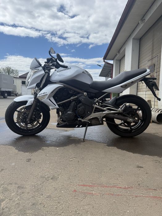 Kawasaki ER6N 2009