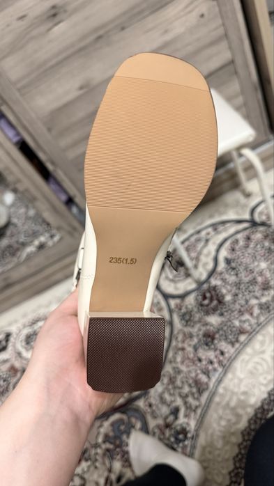 Новые полусапожки