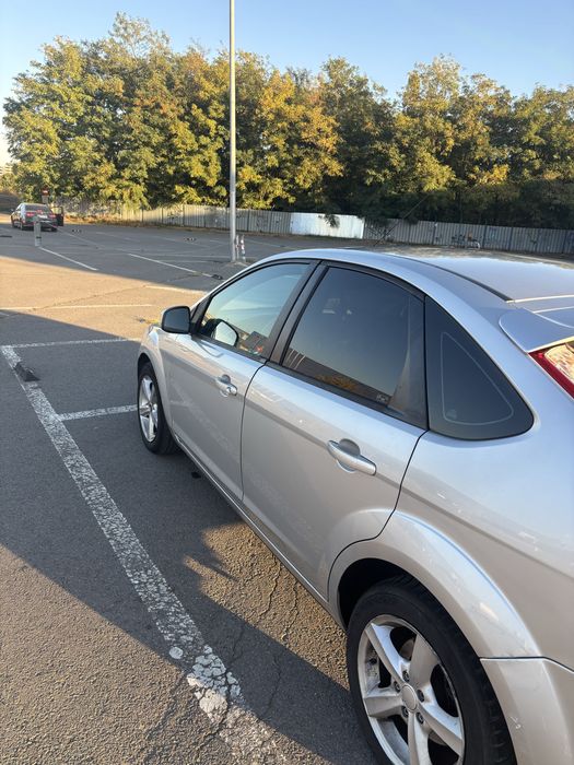 FORD Focus 2009 — imagine 4
