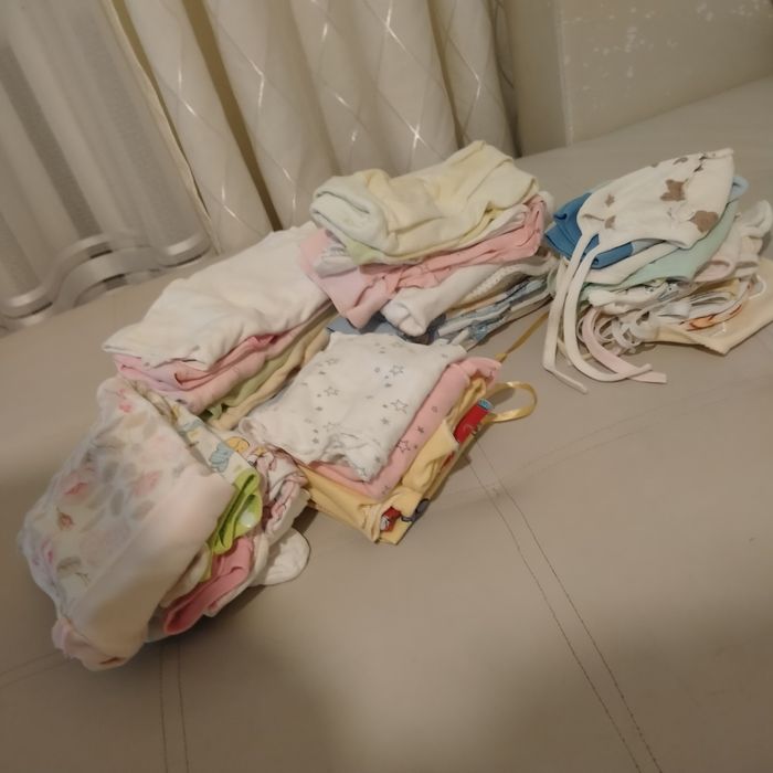 Продам детские вещи