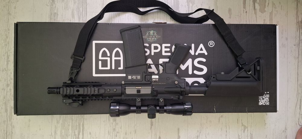 Airsoft  M4 - Specna Arms