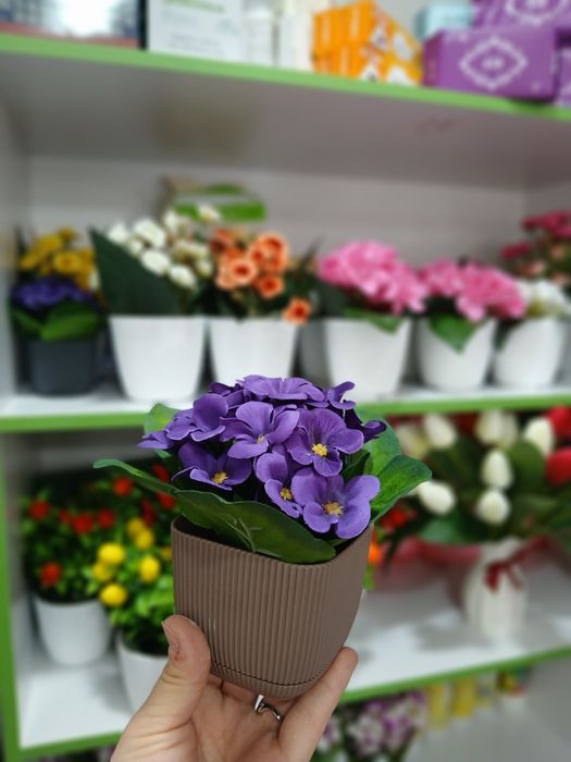 Dekorativ sun’iy gullar / Декоративные искусственные цветы