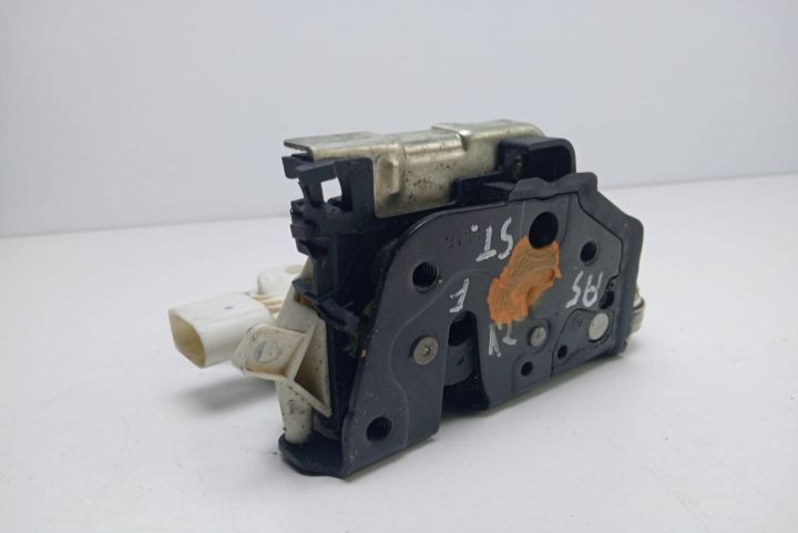 Broasca usa stanga fata 8J1837015C Audi A4 B8/8K seria