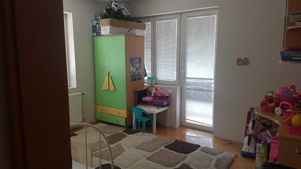 Дава се под наем Тристаен апартамент в Пловдив, Старият град - 78 кв.м за 219.3 € - Снимка #3