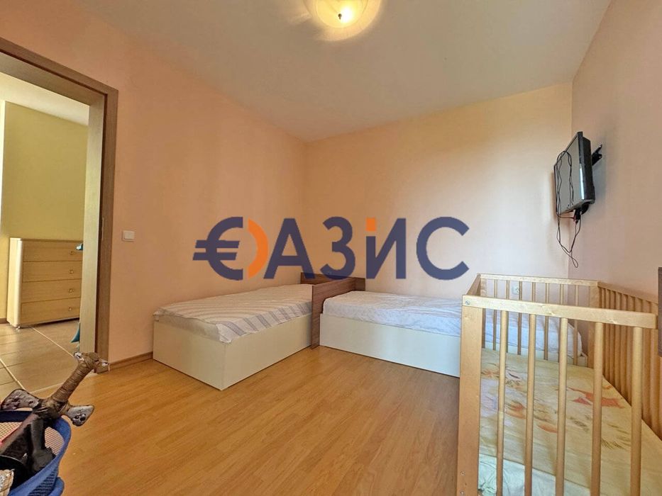 Продава се Тристаен апартамент в Свети Влас - 77 кв.м за 1884 €/кв.м - Снимка #9