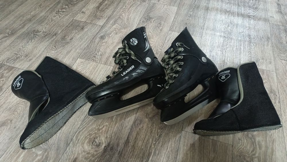 Продам отличные коньки Leader 46 размер