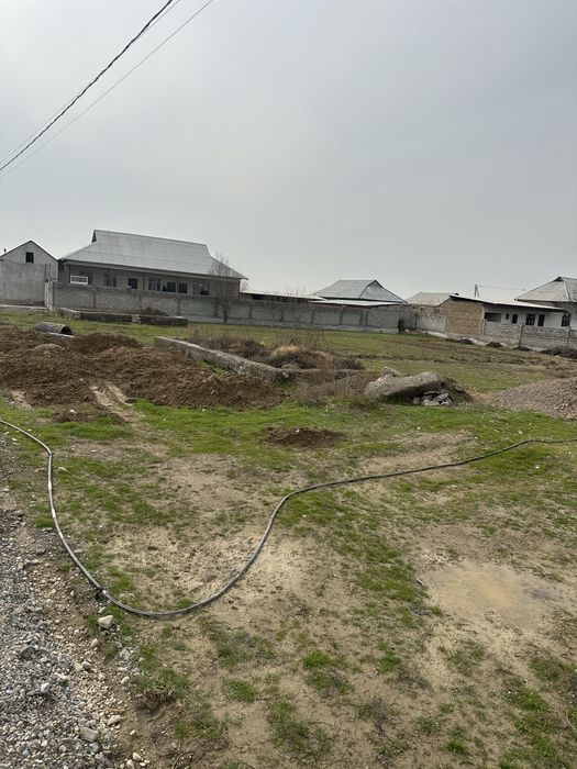 Uchastka sotiladi Guliston shaxarda