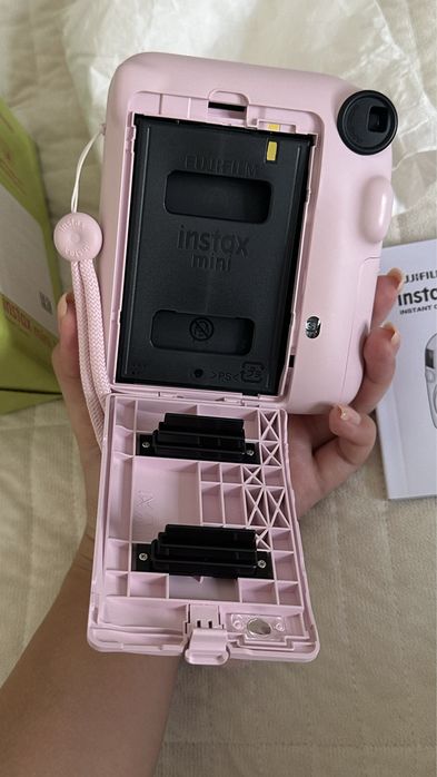 Instax mini 12 фотоаппарат