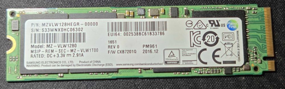 ССД: Samsung PM961 128 GB - M.2 NVME 2280 - 20% Здраве
