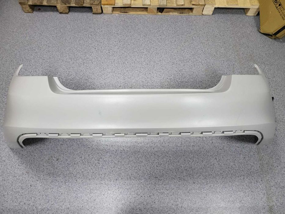 Задний бампер Skoda RAPID