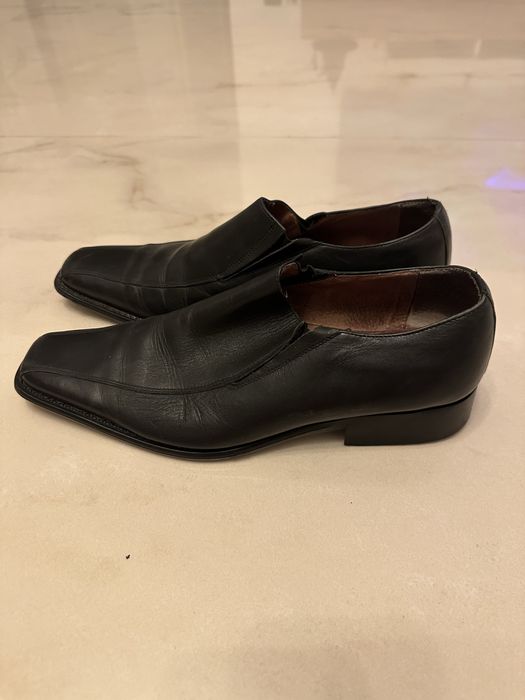 Vând Pantofi din piele Denis, marimea 41