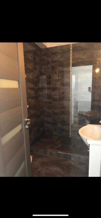 Inchiriez apartament 2 camere constanta