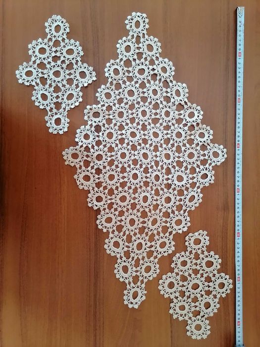 Малки покривки плетени на една кука от 25см до 110см