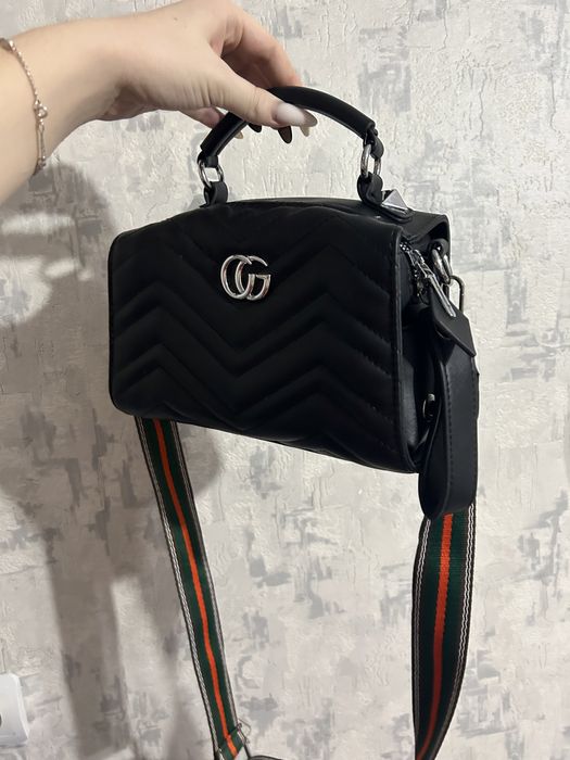 Продам женские сумочки