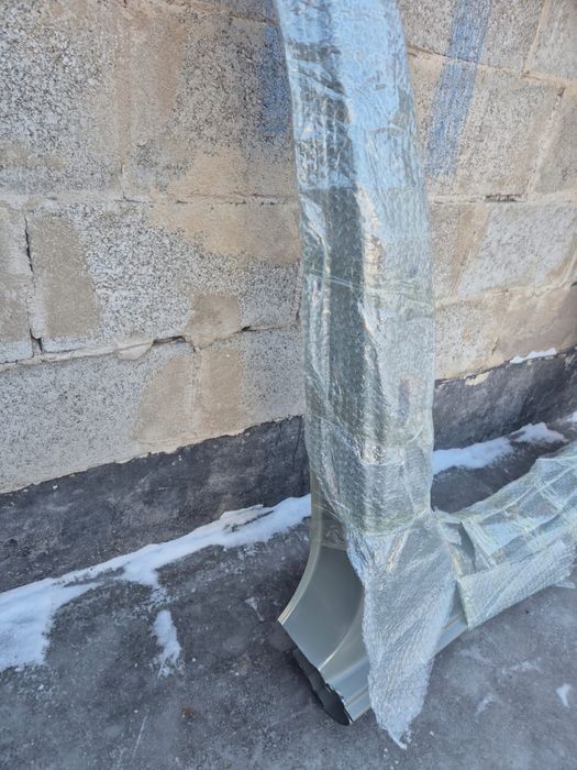 Боковина от Шевроле Кобальт