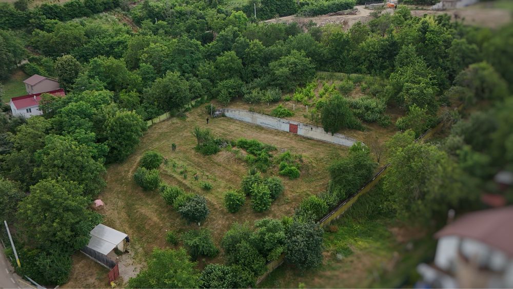 Teren intravilan  – 3.700 mp - 23 m deschidere Măgura, Bacău