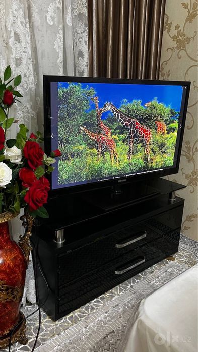 Плазменный телевизор Samsung — отличное состояние!