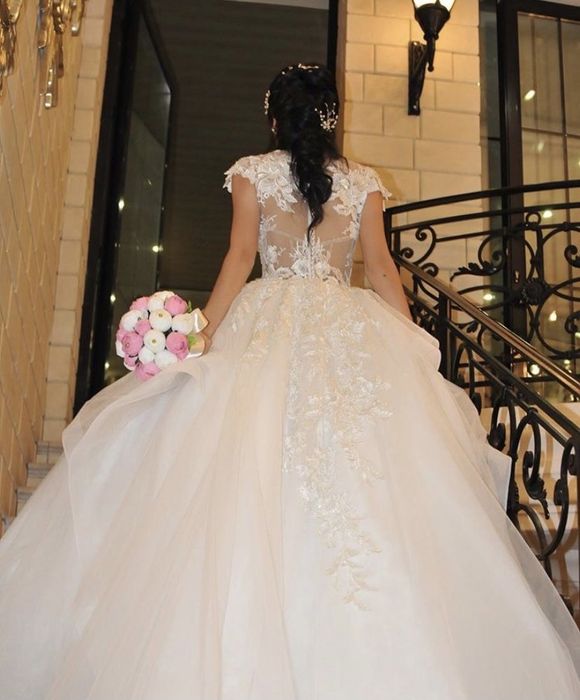 Продам свадебное платье