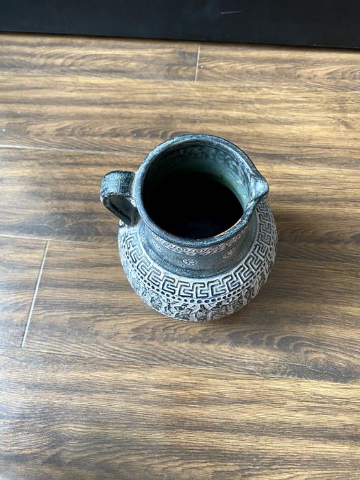 Ръчно изработени гръцка кана и чиния, керамична масивна ваза