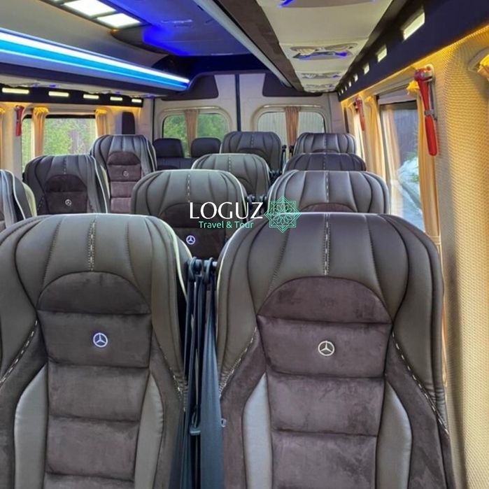 Komfortli va xavfsiz sayohat uchun O'zbekiston bo'ylab mikroavtobus
