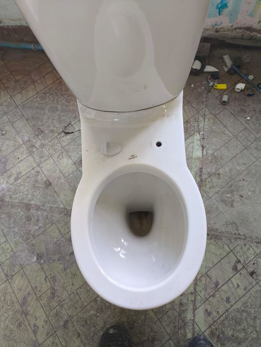 Продам унитазы в рабочем состоянии