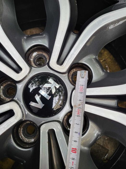 JANTE ORIGINALE KIA/KHYUNDAI de aliaj R18"+ 4 Anvelope de vara 1.000 LEI/BUC