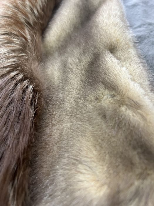 Роскошная норка.