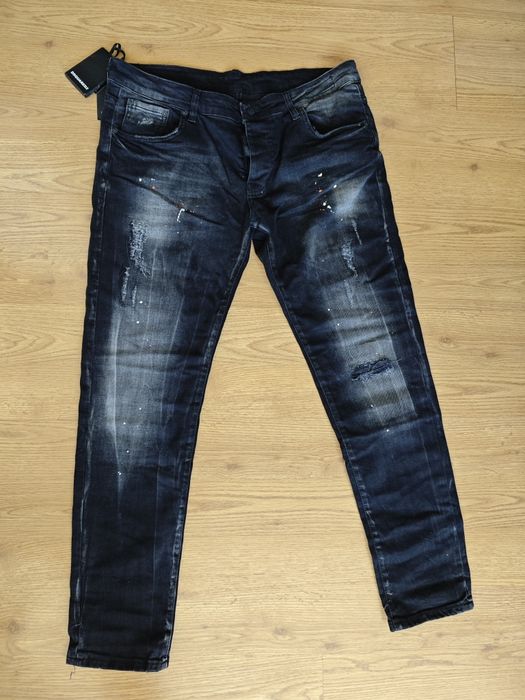 DSQUARED2  дънки