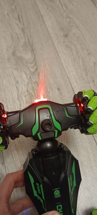 Машинка управление на джойстике