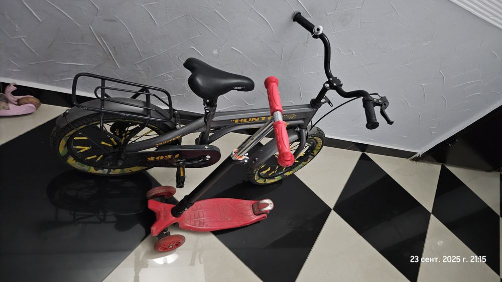 Продам велосипед и самокат