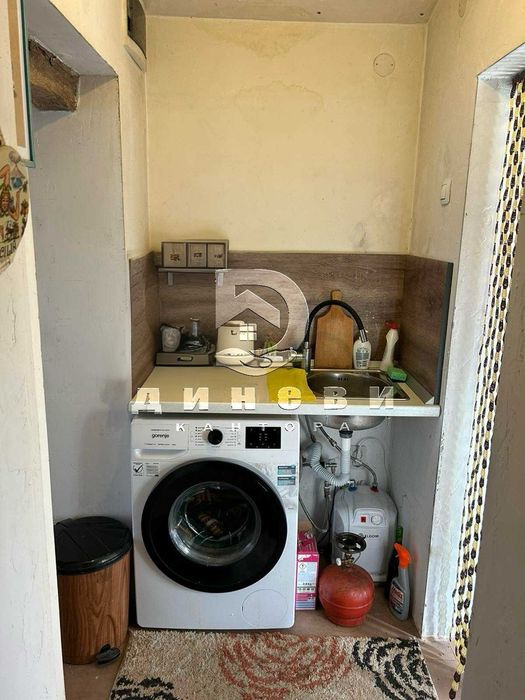 Продава се Къща в с. Лозен, Област Стара Загора - 100 кв.м за 729 €/кв.м - Снимка #18