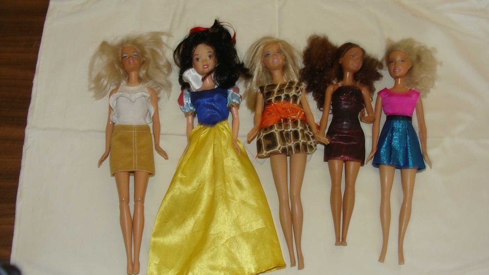 Монстер хай,уингс,братц, Барби