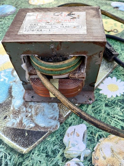 Aparat sudura in puncte