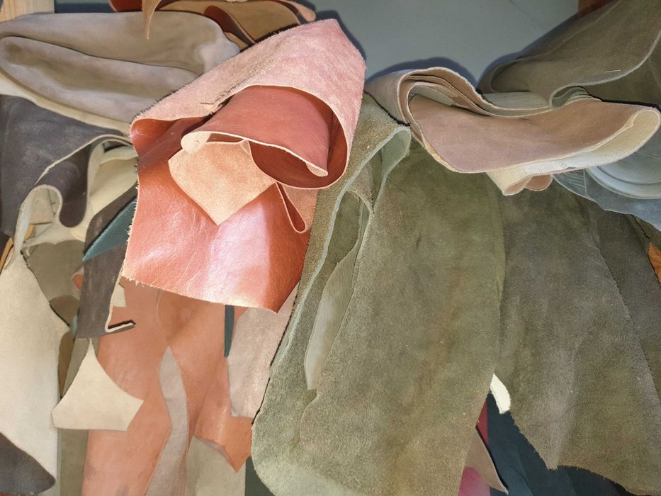 Естествена кожа на едро и дребно