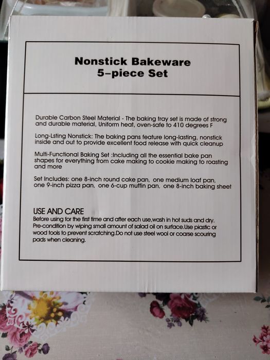 Набор форм для выпечки.