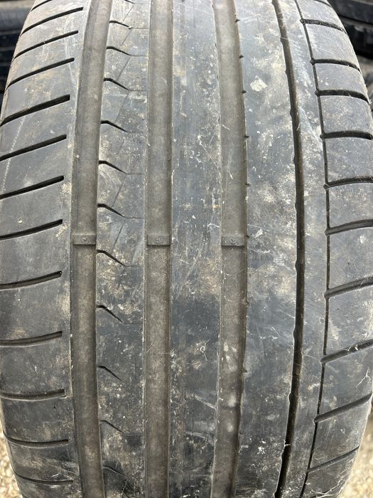 255 40 19 Dunlop vara