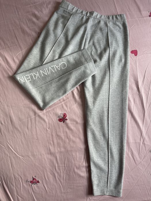 Pantaloni Calvin Klein Jeans