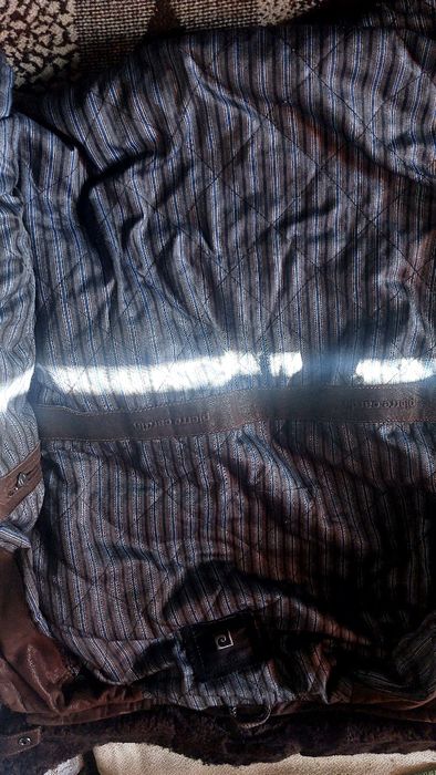 Кожено палто pierre cardin