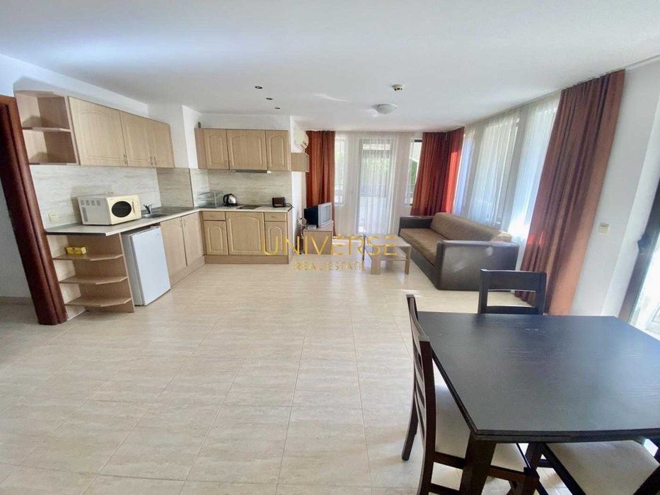 1+1 апартамент на брега на морето в Свети Влас #4056